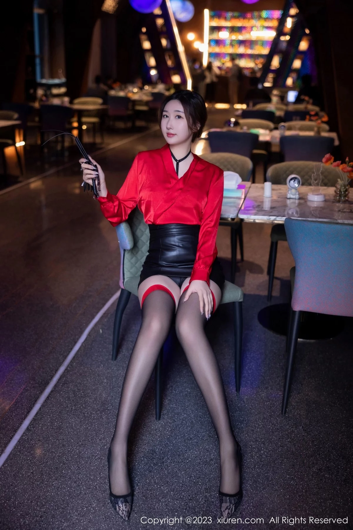XiuRen第6529期_模特江真真红色上衣配黑色短裙露花式内衣秀丰满身材诱惑写真88P