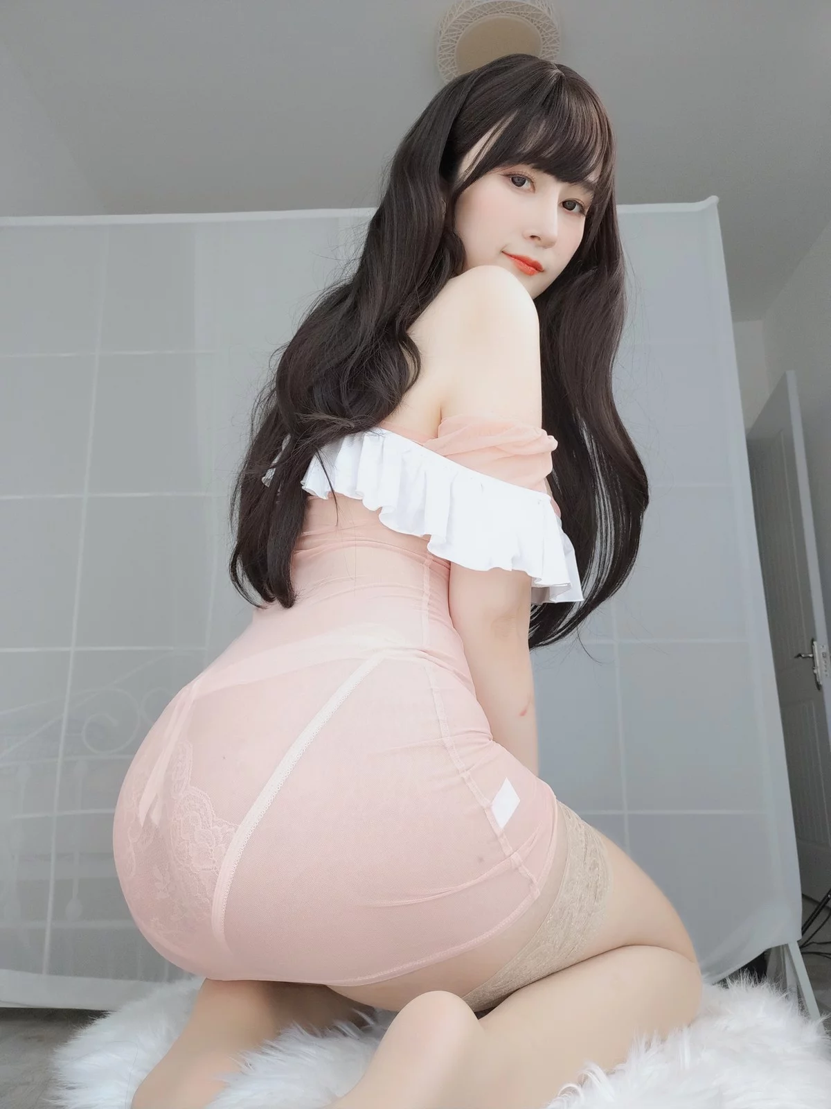 Coser小姐姐白银2023年02月合集性感黑色薄透修女服秀丰满身材迷人诱惑写真276P
