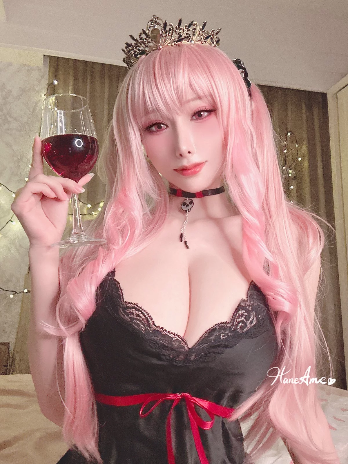 Coser美女雨波_HaneAme死神睡衣主题性感黑色蕾丝吊袜睡衣秀豪乳诱惑写真32P