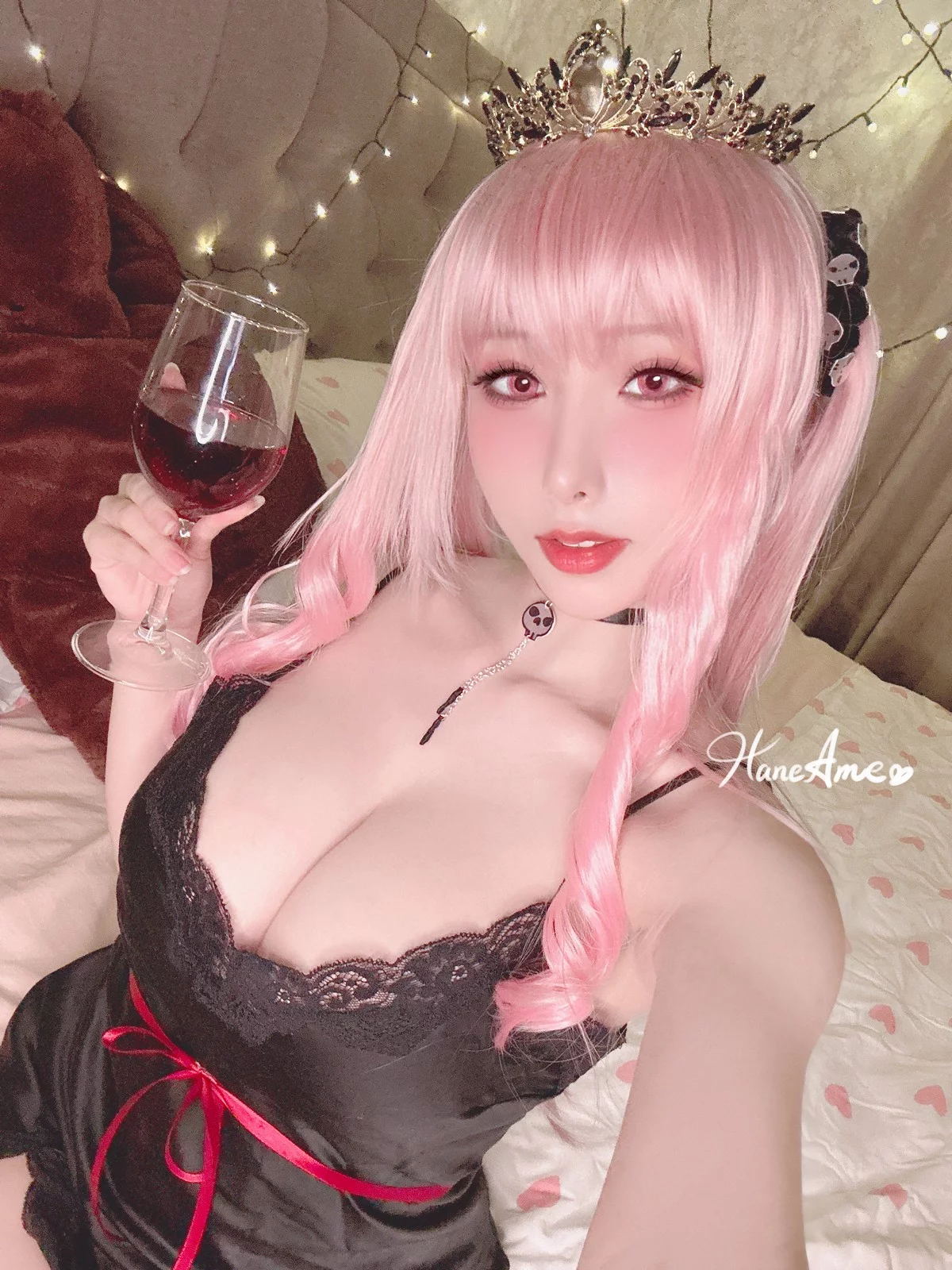Coser美女雨波_HaneAme死神睡衣主题性感黑色蕾丝吊袜睡衣秀豪乳诱惑写真32P