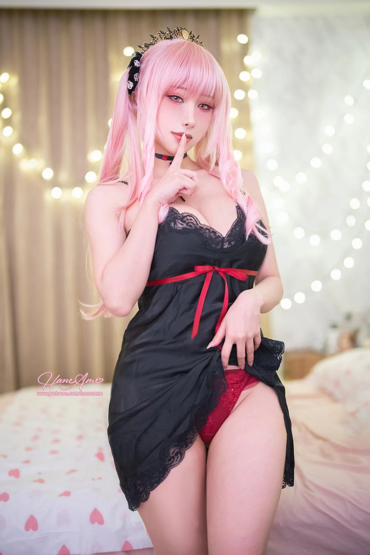 Coser美女雨波_HaneAme死神睡衣主题性感黑色蕾丝吊袜睡衣秀豪乳诱惑写真32P
