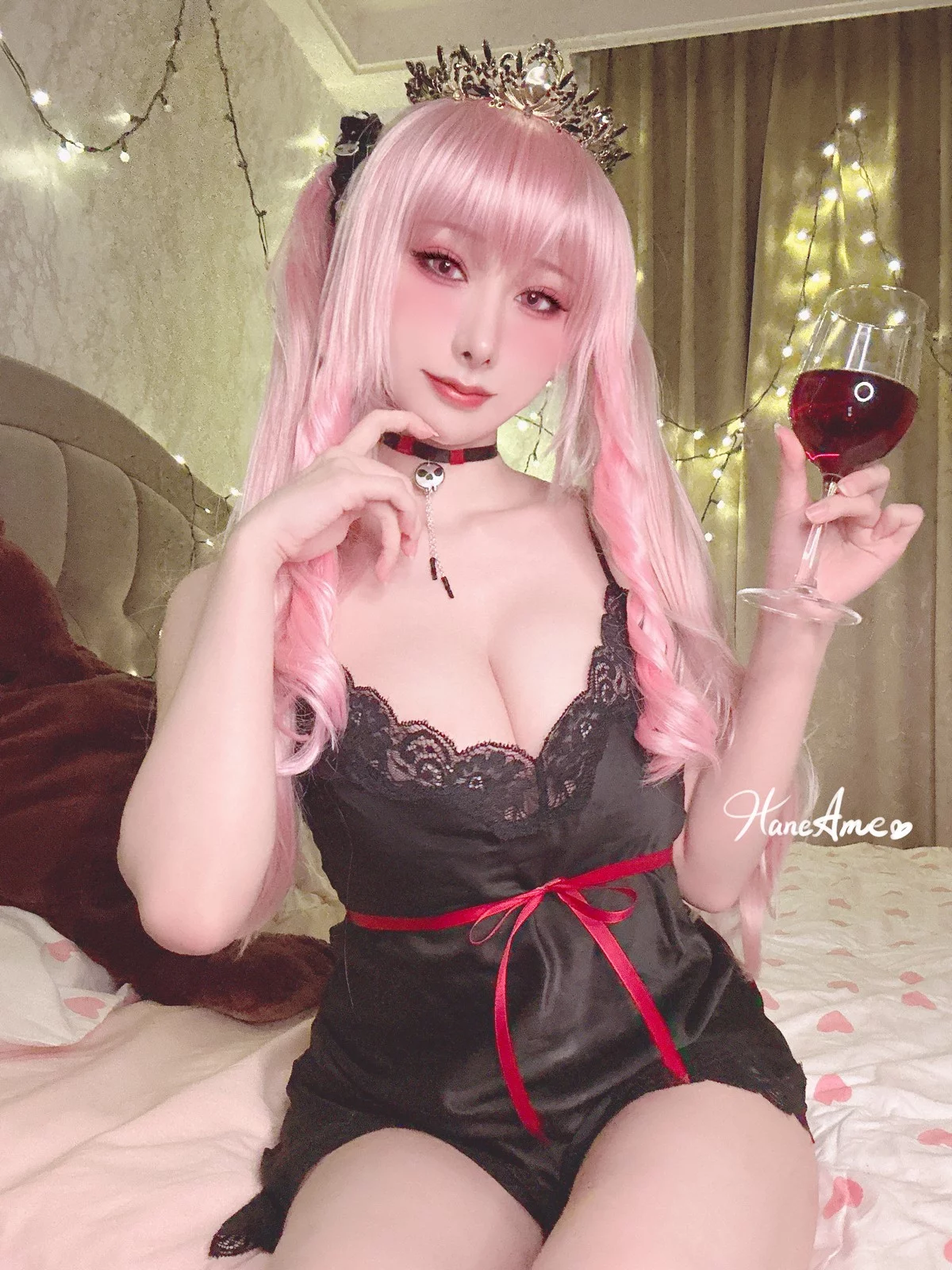 Coser美女雨波_HaneAme死神睡衣主题性感黑色蕾丝吊袜睡衣秀豪乳诱惑写真32P