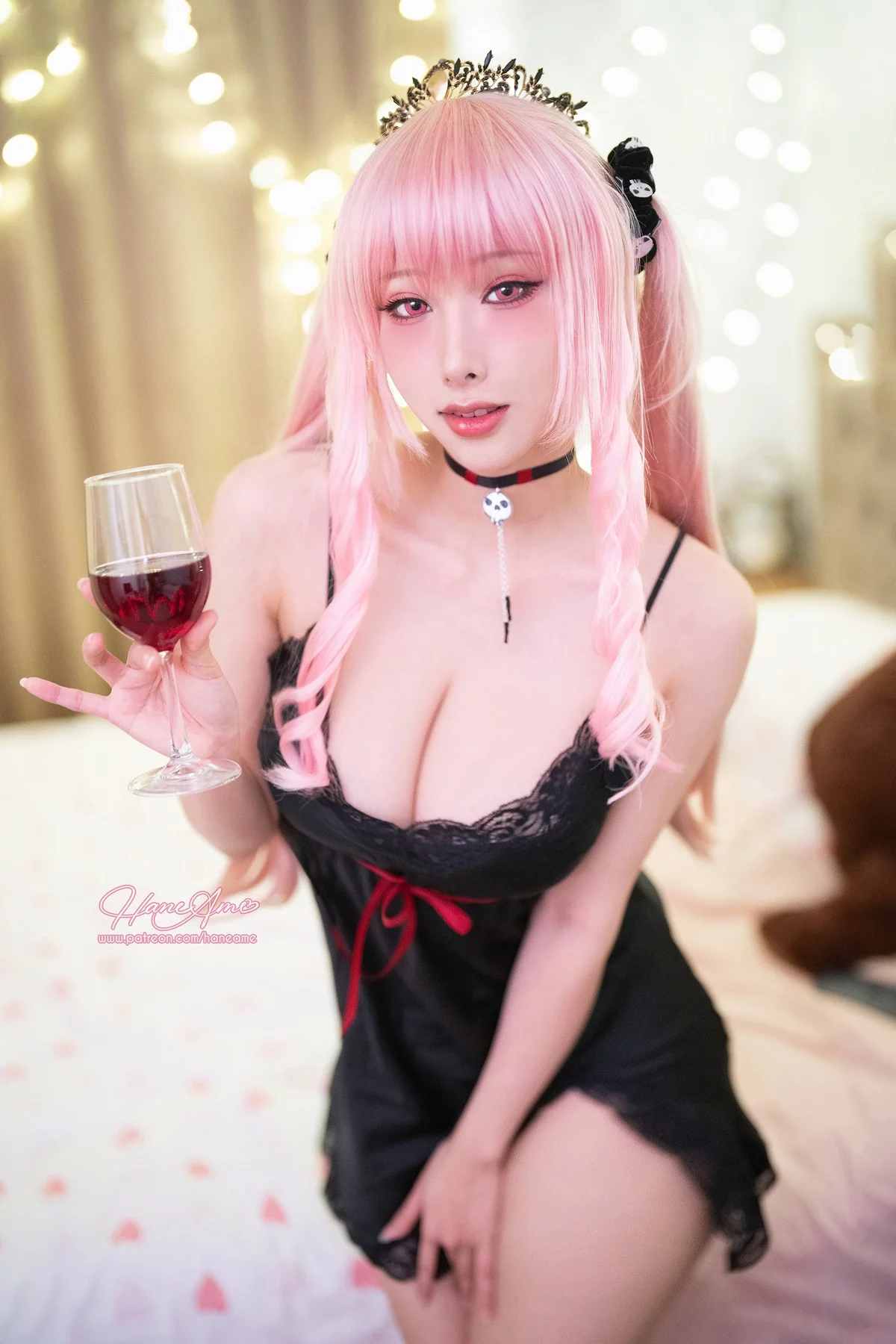 Coser美女雨波_HaneAme死神睡衣主题性感黑色蕾丝吊袜睡衣秀豪乳诱惑写真32P