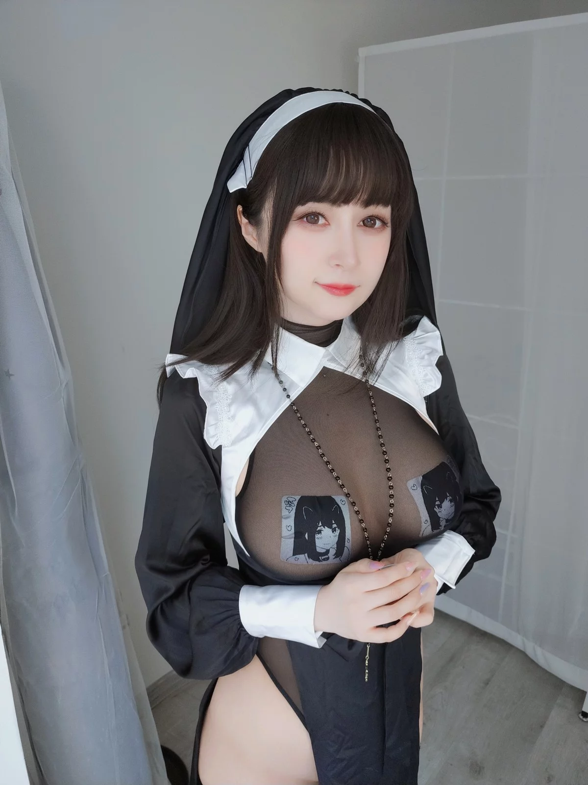 Coser小姐姐白银2023年02月合集性感黑色薄透修女服秀丰满身材迷人诱惑写真276P