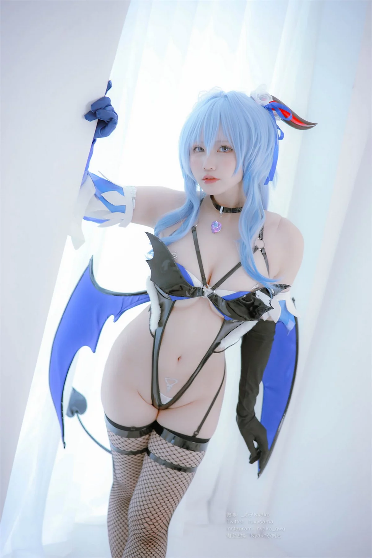 网络美女Nyako喵子原神甘雨魅魔主题性感黑色情趣连体衣配黑丝网袜极致魅惑写真76P