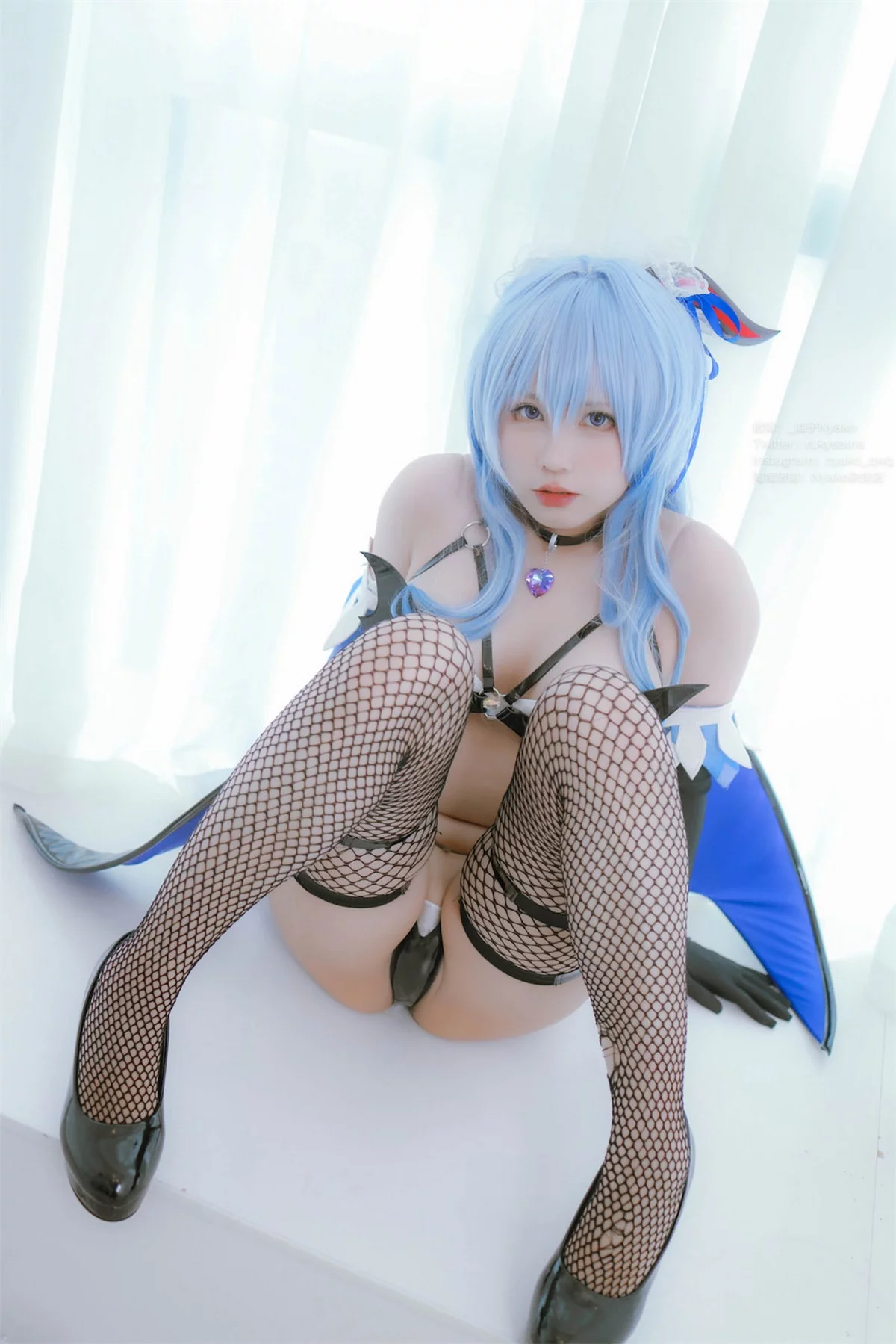网络美女Nyako喵子原神甘雨魅魔主题性感黑色情趣连体衣配黑丝网袜极致魅惑写真76P