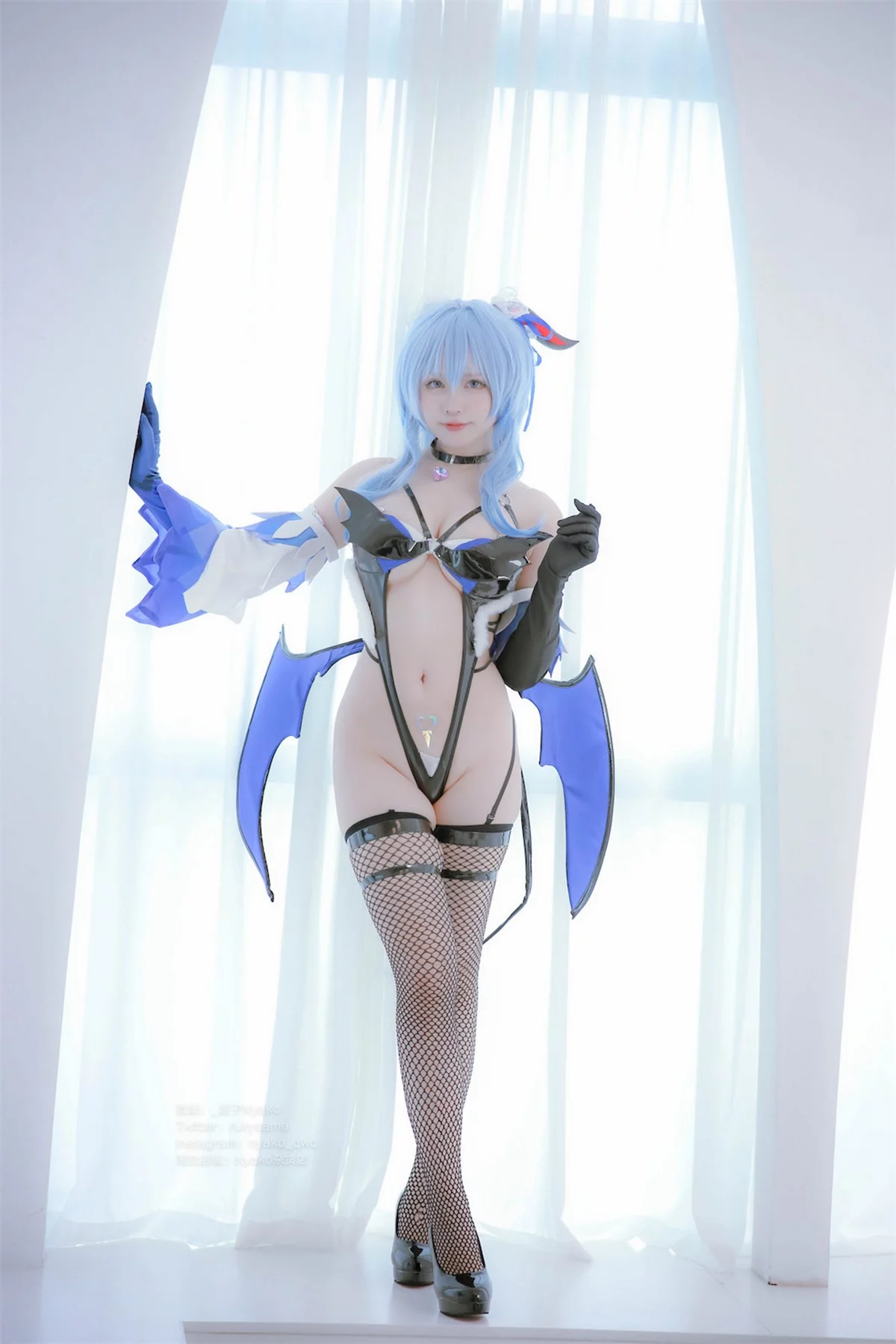 网络美女Nyako喵子原神甘雨魅魔主题性感黑色情趣连体衣配黑丝网袜极致魅惑写真76P