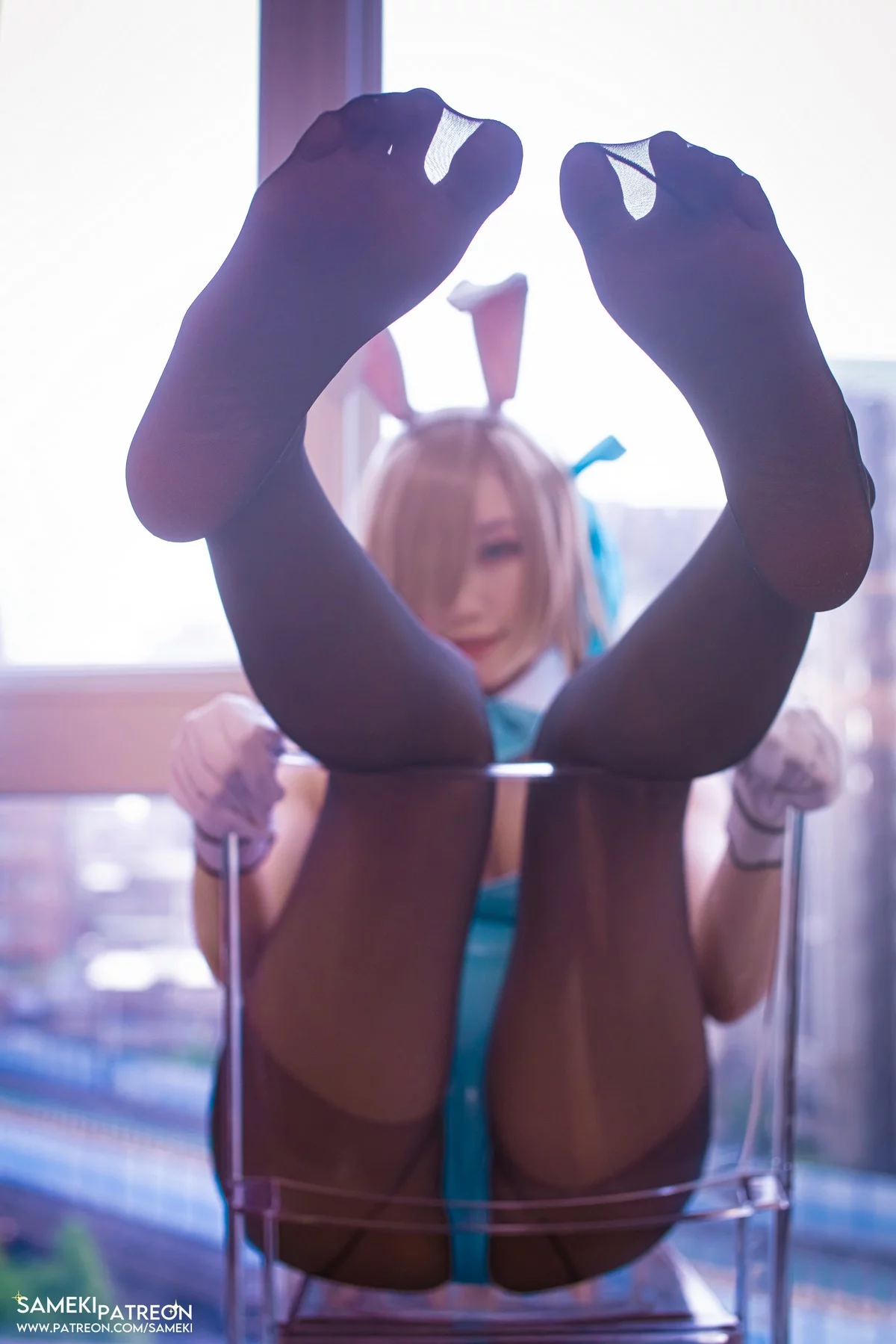 网络美女Sameki兔女郎主题性感兔女郎装扮超薄黑丝秀翘臀美腿撩人诱惑写真46P