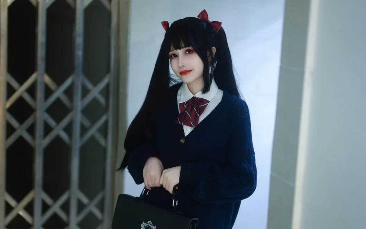 网络美女鹿八岁少女的悸动主题脱性感学生制服露蕾丝内衣秀惹火身材诱惑写真116P