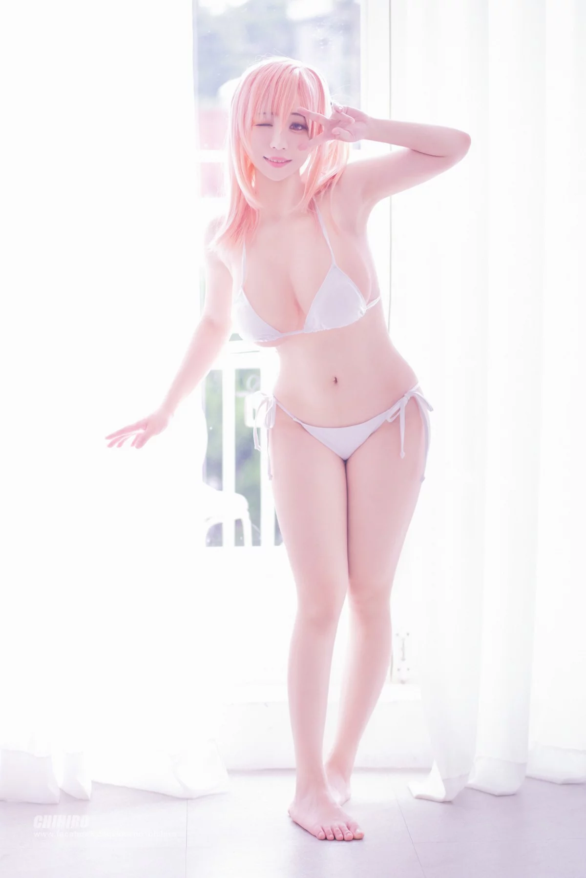 Coser美女叫我千寻大人穗香+玛莉萝丝主题泳池性感比基尼秀傲人豪乳诱惑写真54P
