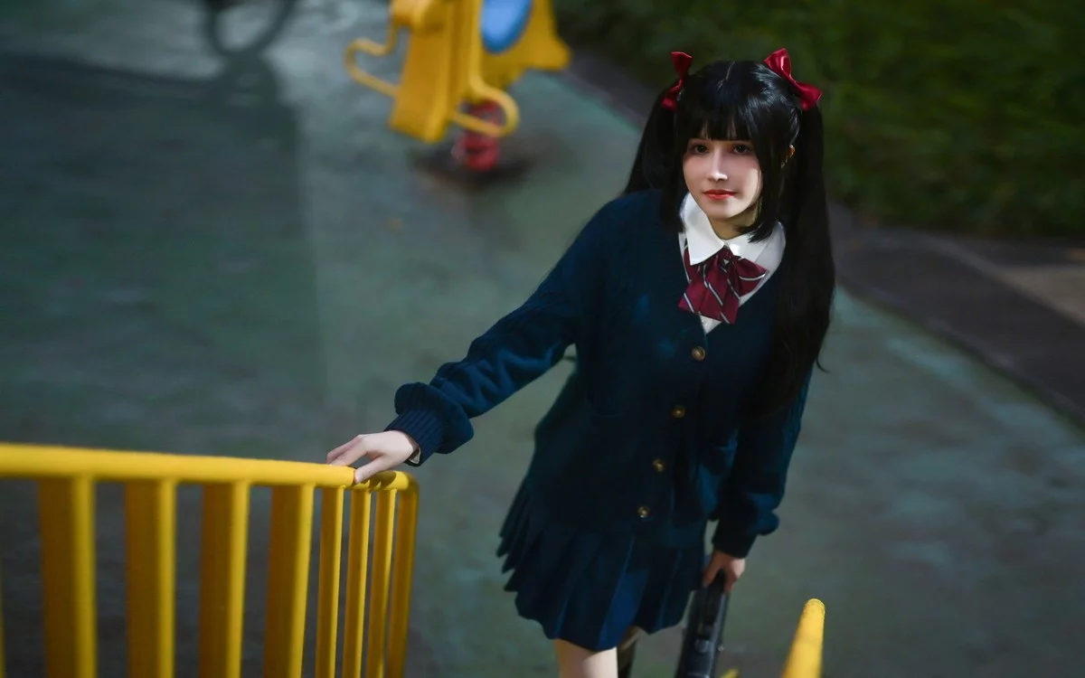 网络美女鹿八岁少女的悸动主题脱性感学生制服露蕾丝内衣秀惹火身材诱惑写真116P