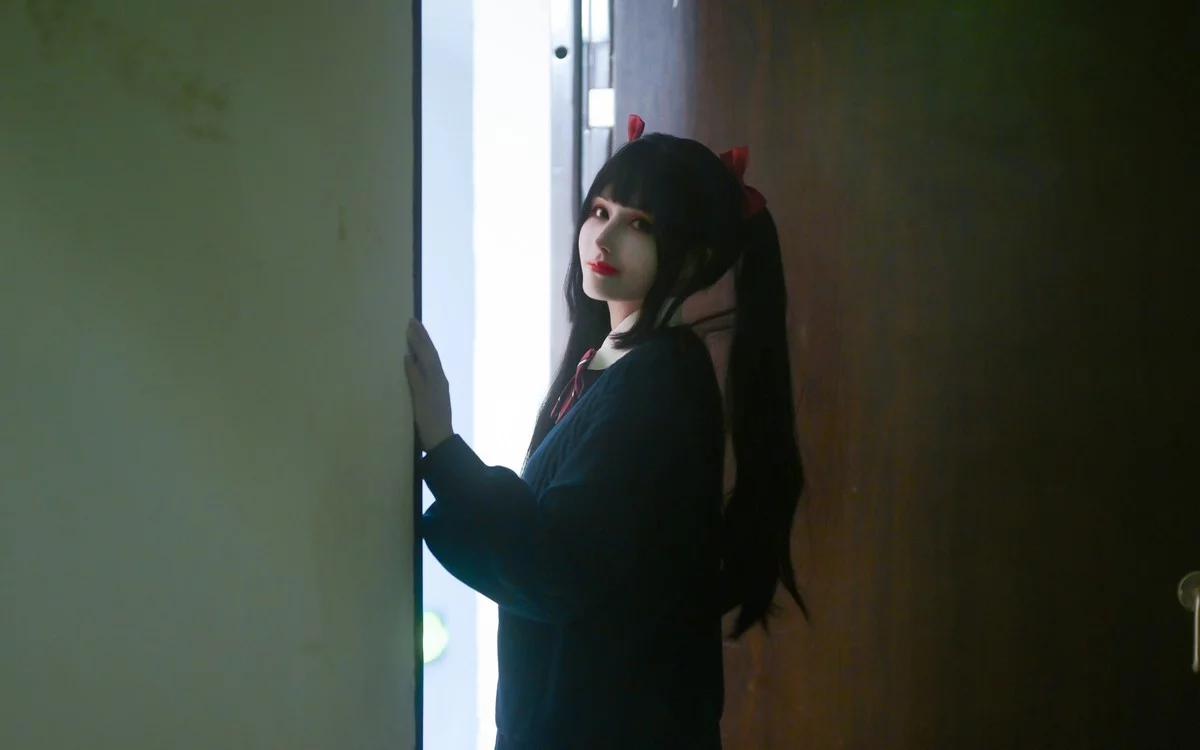 网络美女鹿八岁少女的悸动主题脱性感学生制服露蕾丝内衣秀惹火身材诱惑写真116P