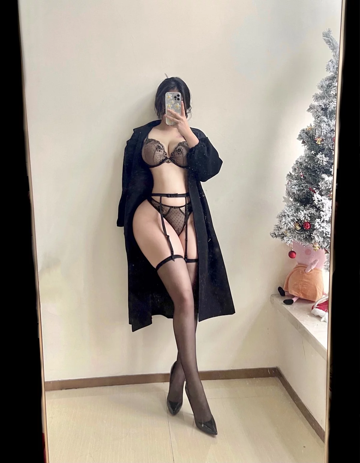 健身美女艾拉微蜜圈图集精选主题私房性感多套服饰秀浑圆翘臀惹火诱惑写真380P
