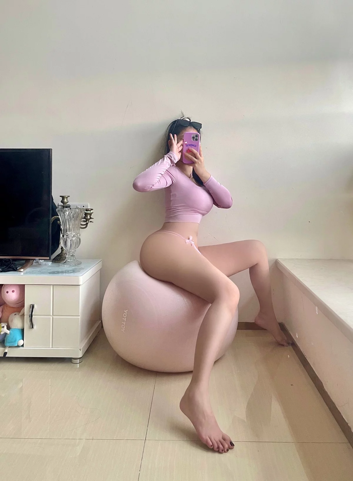 健身美女艾拉微蜜圈图集精选主题私房性感多套服饰秀浑圆翘臀惹火诱惑写真380P