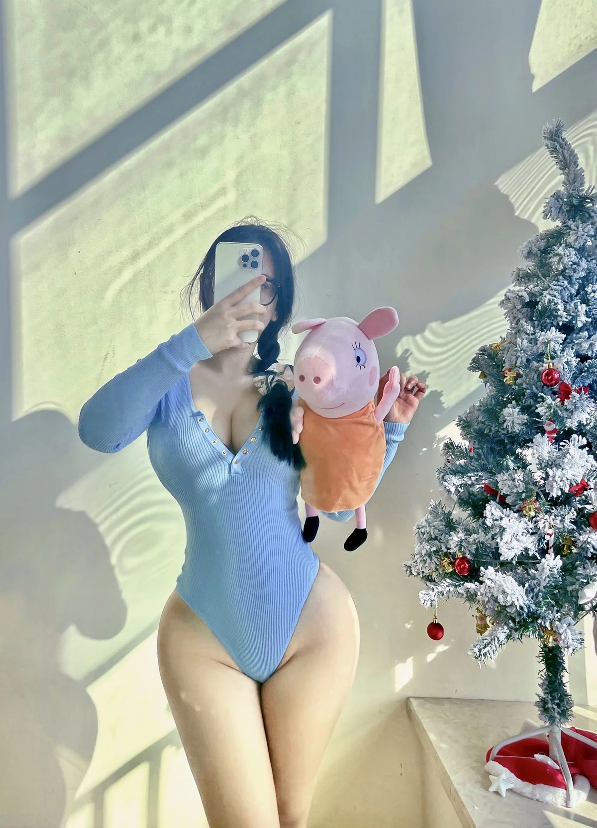健身美女艾拉微蜜圈图集精选主题私房性感多套服饰秀浑圆翘臀惹火诱惑写真380P