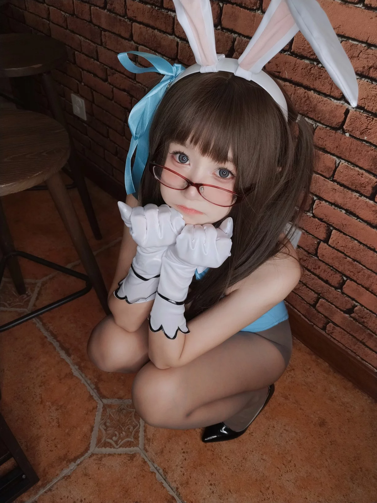 网络美女软妹摇摇乐兔女郎主题私房性感蓝色皮质连体衣配超薄黑丝迷人诱惑写真127P