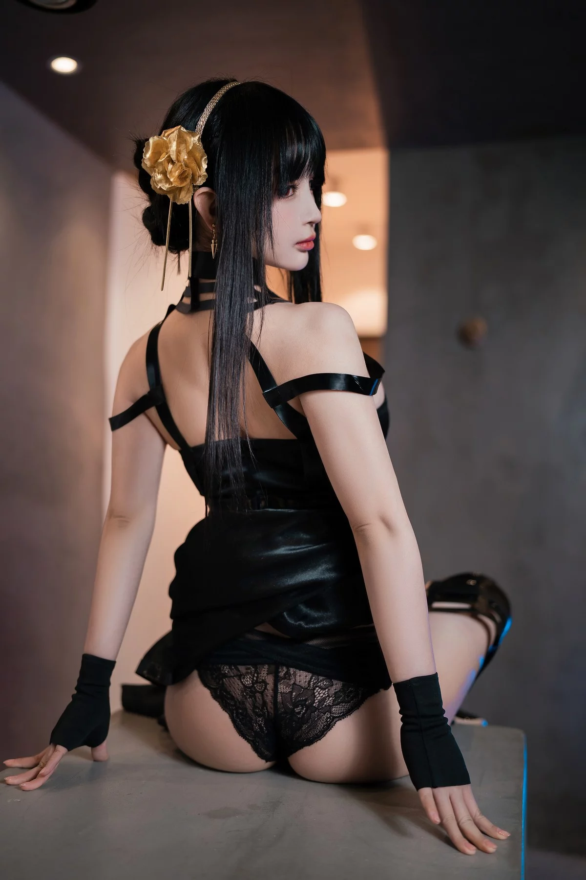 网络美女桜井宁宁约尔太太主题私房脱性感黑色长裙露黑色情趣内衣诱惑写真75P
