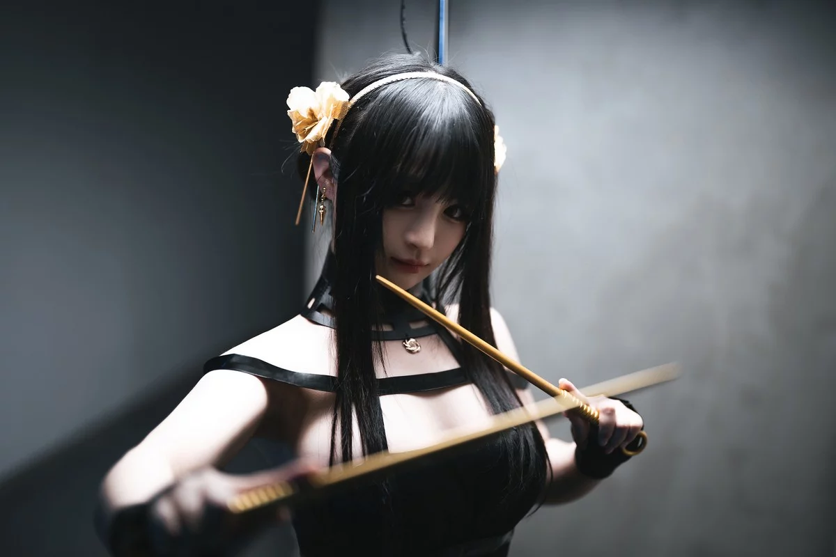 网络美女桜井宁宁约尔太太主题私房脱性感黑色长裙露黑色情趣内衣诱惑写真75P