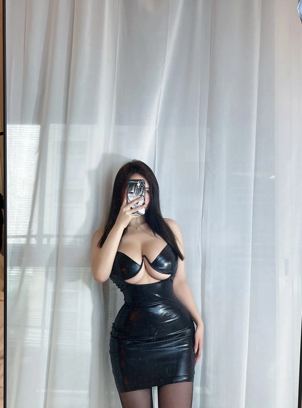 美妆博主是可欣耶自购系列主题私房性感多套服饰秀丰满身材完美诱惑写真500P