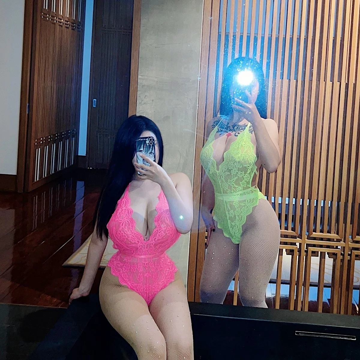 美妆博主是可欣耶自购系列主题私房性感多套服饰秀丰满身材完美诱惑写真500P