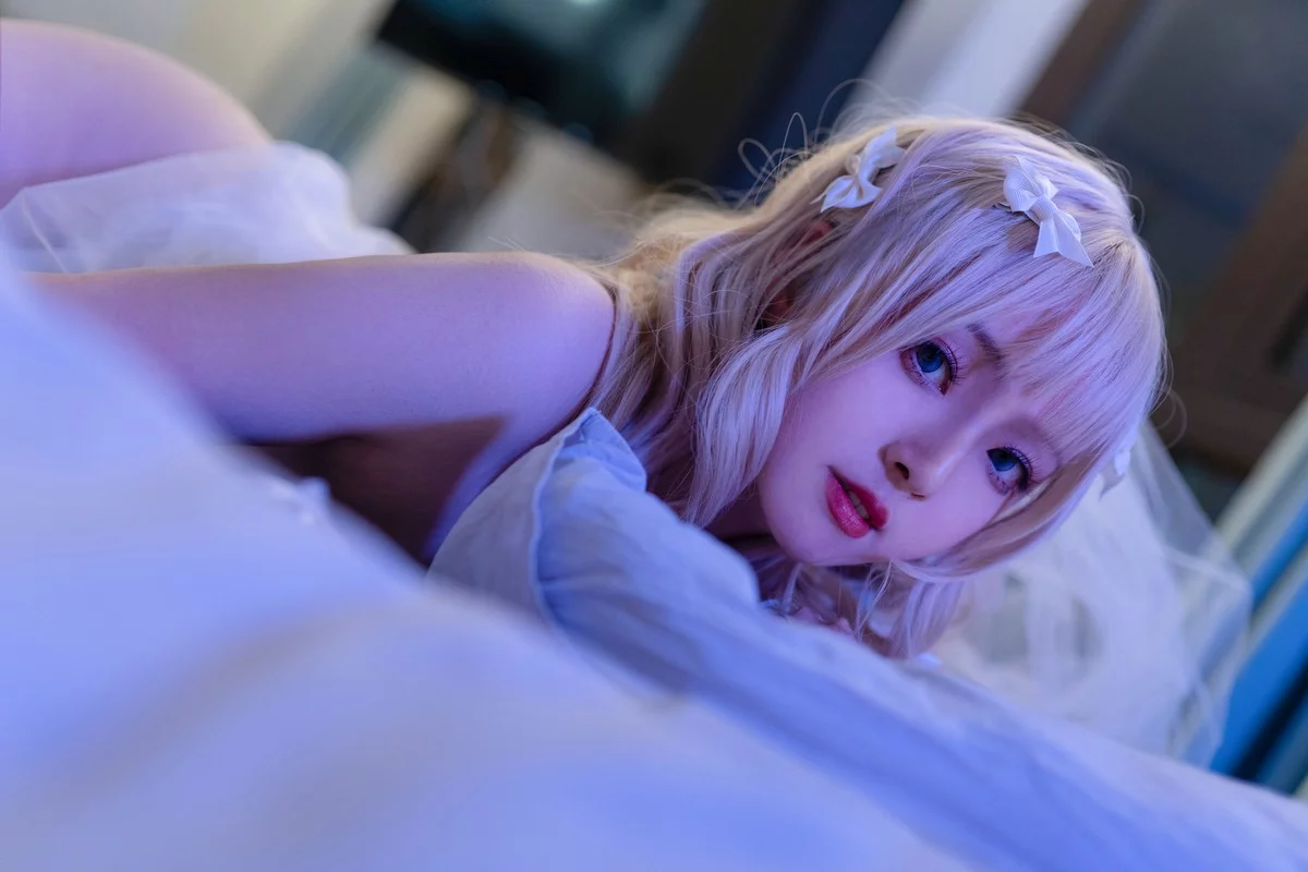 网络美女Natsuko夏夏子JK&花嫁主题脱JK制服露白色薄纱秀惹火身材诱惑写真131P