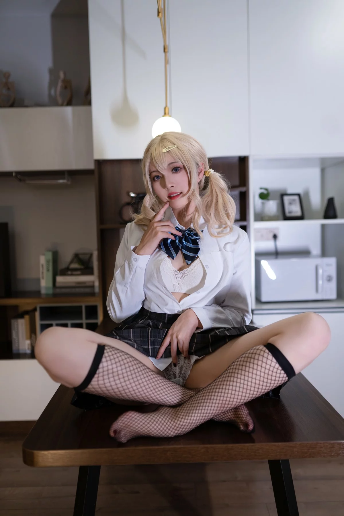 网络美女Natsuko夏夏子JK&花嫁主题脱JK制服露白色薄纱秀惹火身材诱惑写真131P