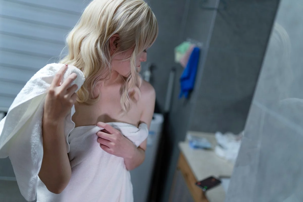 网络美女Natsuko夏夏子JK&花嫁主题脱JK制服露白色薄纱秀惹火身材诱惑写真131P