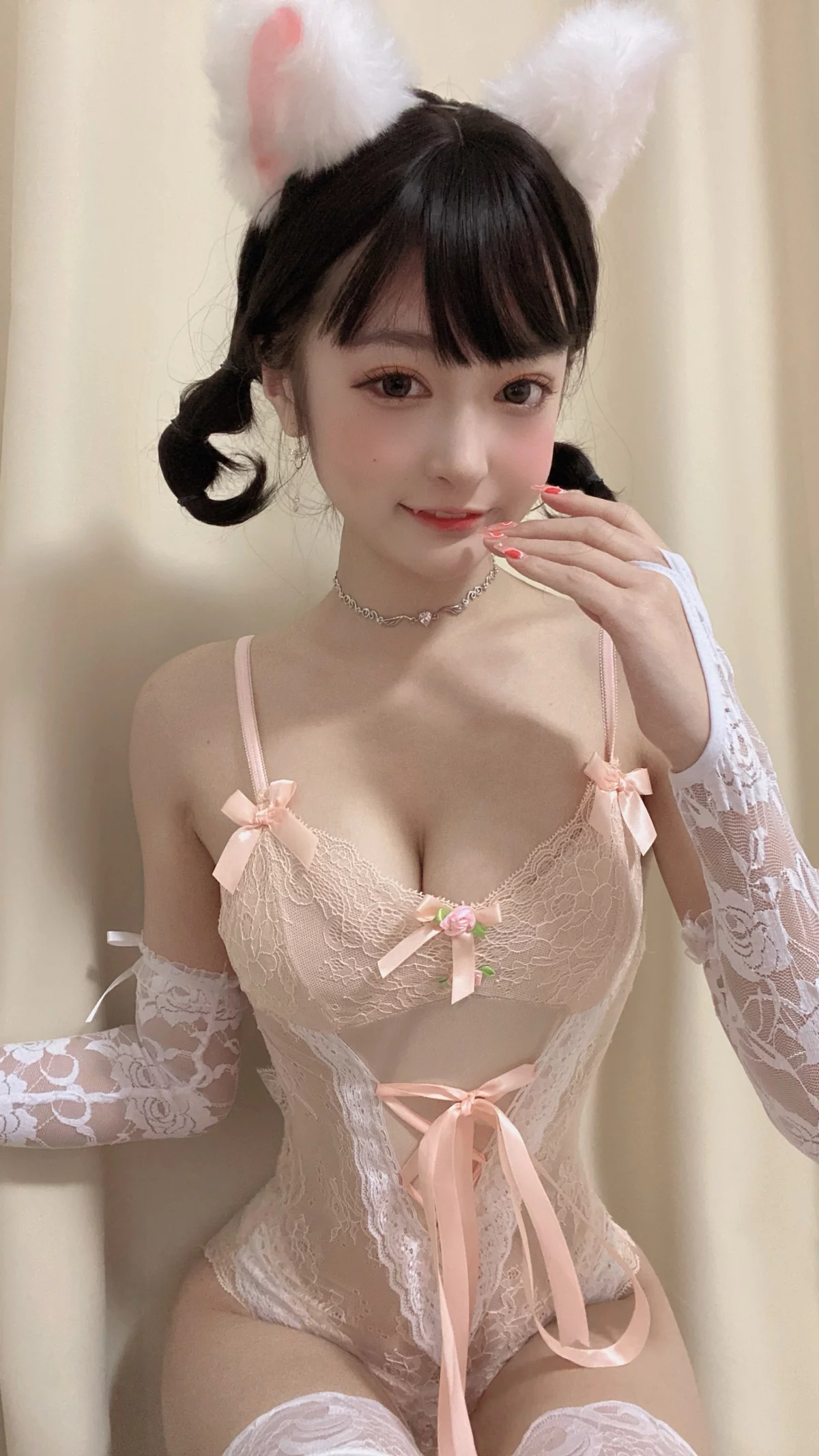 网络美女佳佳好难啊法式猫耳娘主题性感粉色蕾丝连体内衣配白丝袜完美诱惑写真39P