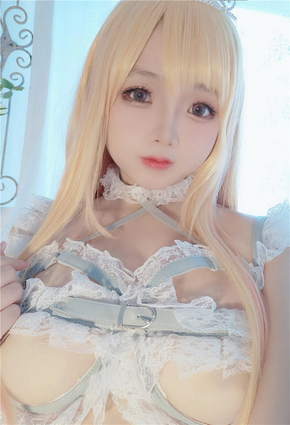 Cosplay美女日奈娇喜多川海梦花嫁主题性感白色情趣内衣配蕾丝袜完美诱惑写真76P