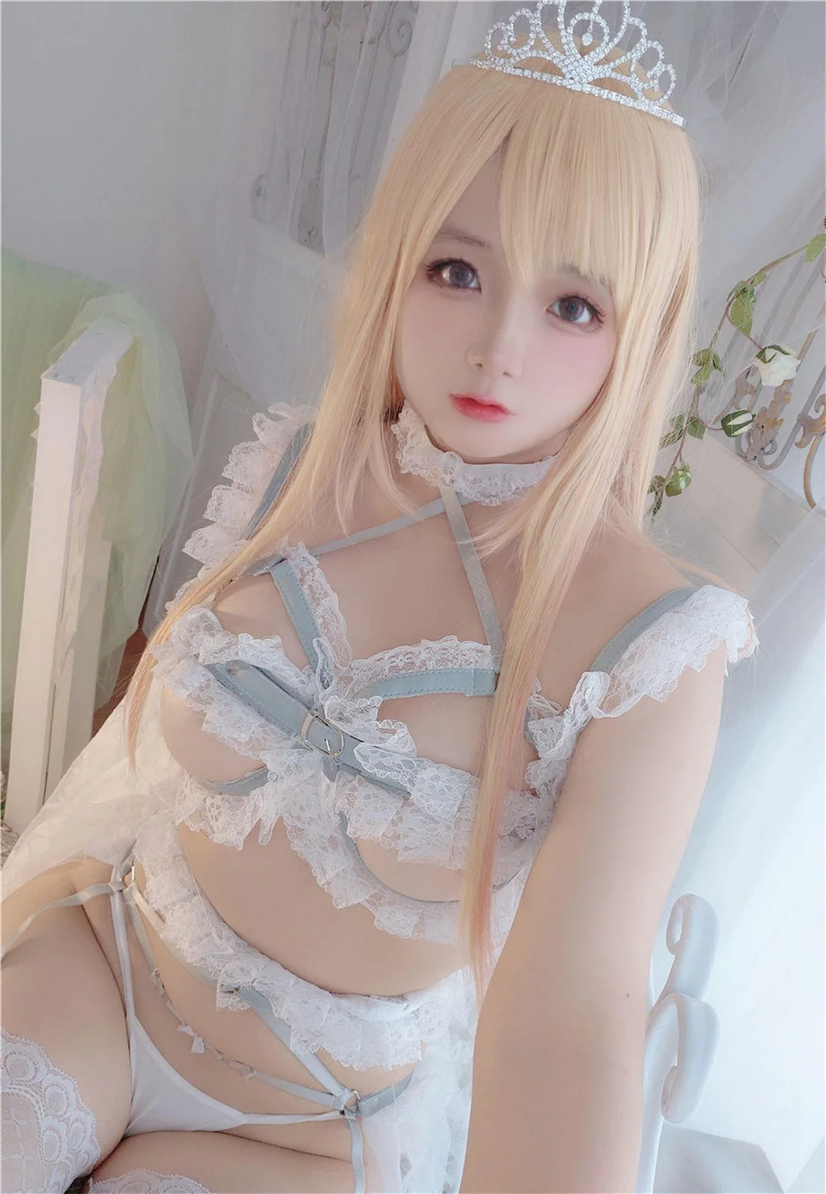 Cosplay美女日奈娇喜多川海梦花嫁主题性感白色情趣内衣配蕾丝袜完美诱惑写真76P