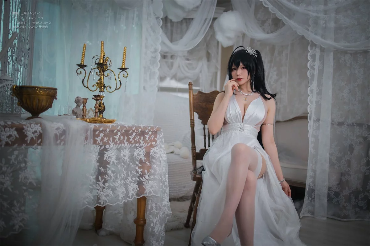 网络美女Nyako喵子大凤纯白婚纱主题性感白色婚纱配白丝吊袜秀美腿诱惑写真65P