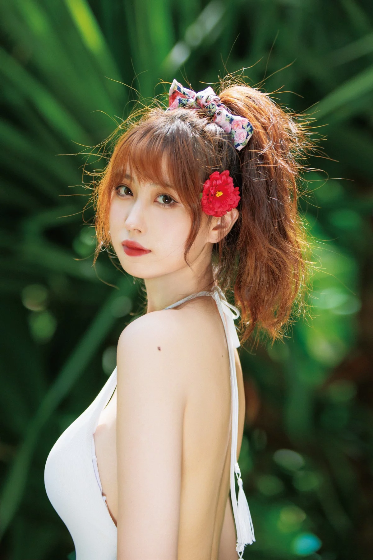次元少女念雪ww昭和碎花主题性感白色低胸连衣泳衣配碎花短裙迷人诱惑写真34P