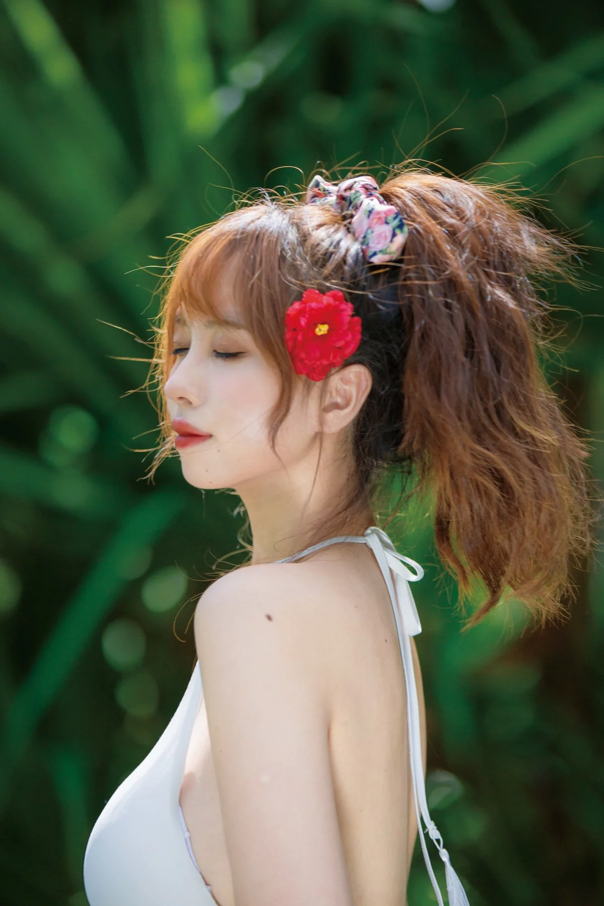 次元少女念雪ww昭和碎花主题性感白色低胸连衣泳衣配碎花短裙迷人诱惑写真34P