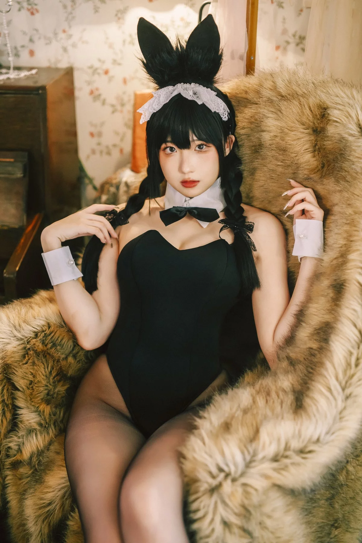 Corer美女瓦斯塔亚小龙虾兔女郎主题私房性感兔女郎服饰系列秀完美身材诱惑写真134P