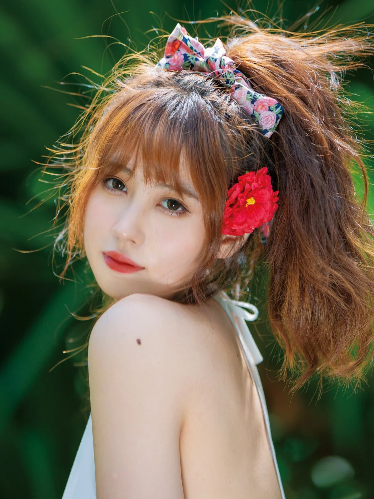 次元少女念雪ww昭和碎花主题性感白色低胸连衣泳衣配碎花短裙迷人诱惑写真34P
