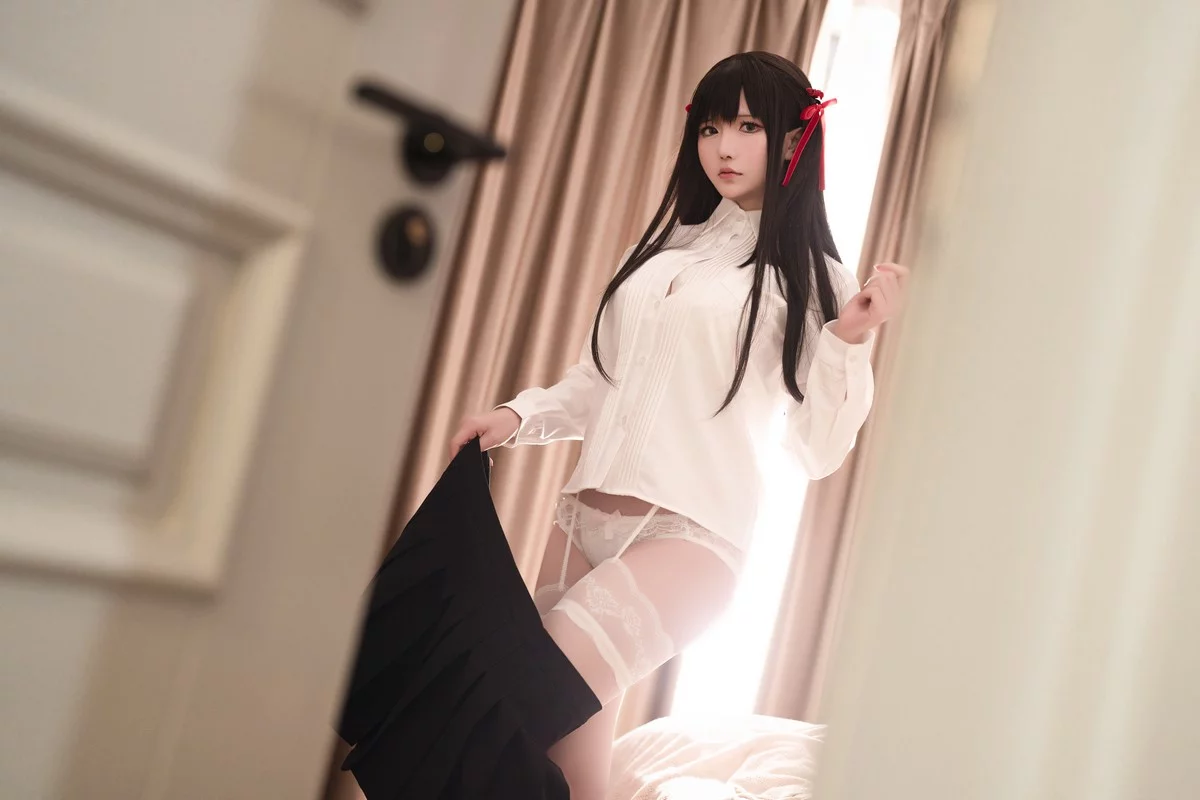 Coser小姐姐星之迟迟催眠妹妹主题私房性感服饰下白色内衣秀丰满身材诱惑写真179P