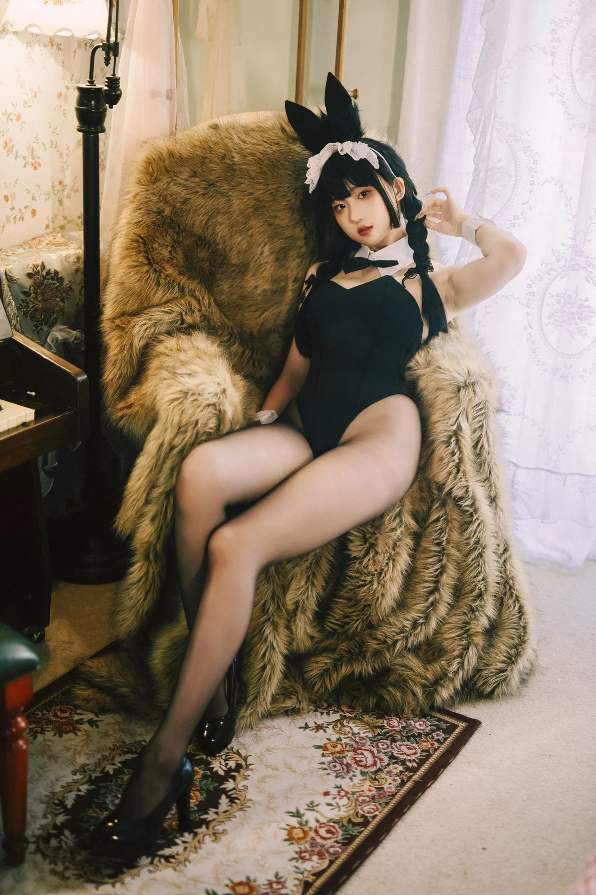 Corer美女瓦斯塔亚小龙虾兔女郎主题私房性感兔女郎服饰系列秀完美身材诱惑写真134P