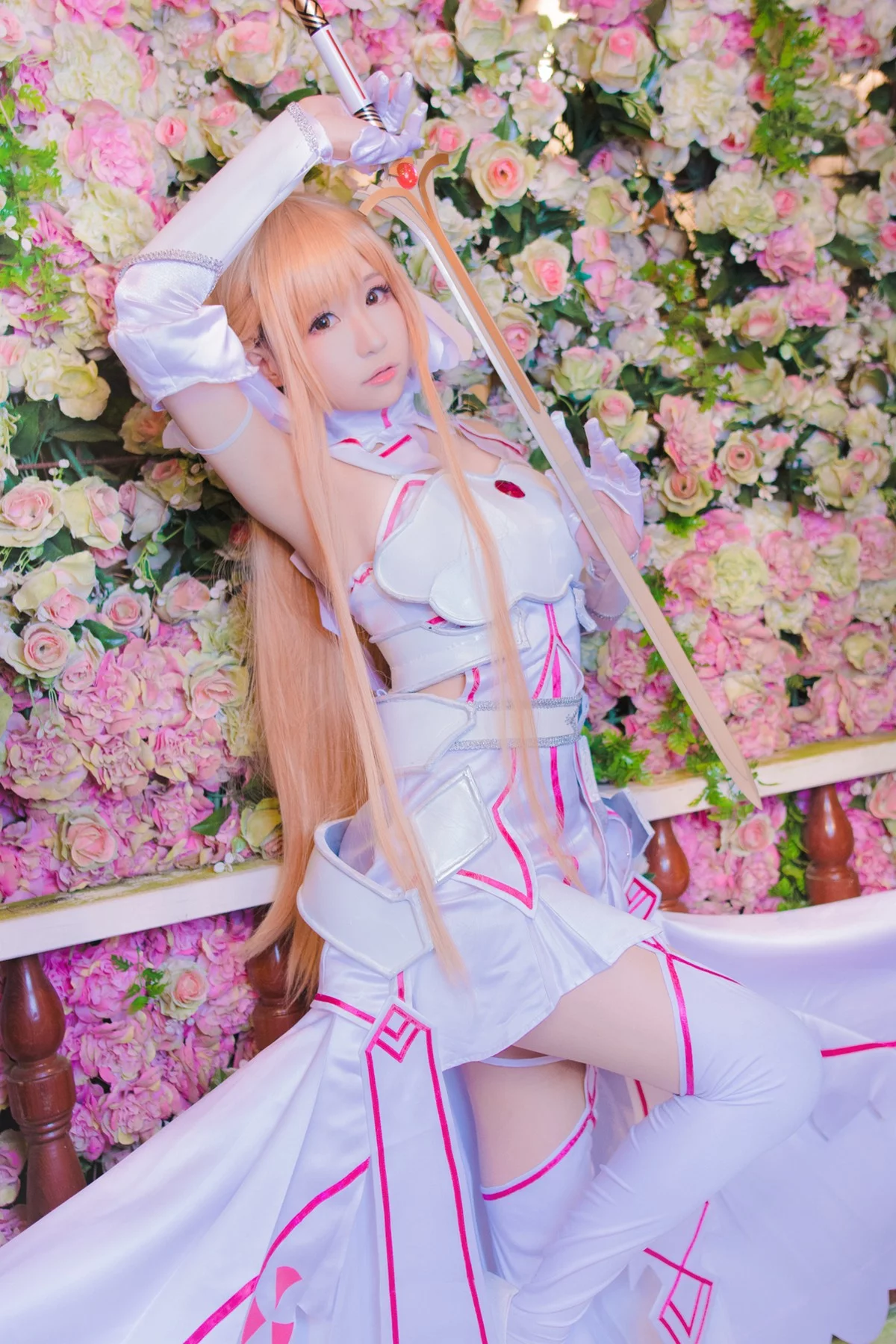 台湾萌系Coser美女白神泱亚丝娜主题多套Cos服饰秀完美身材靓丽迷人写真130P