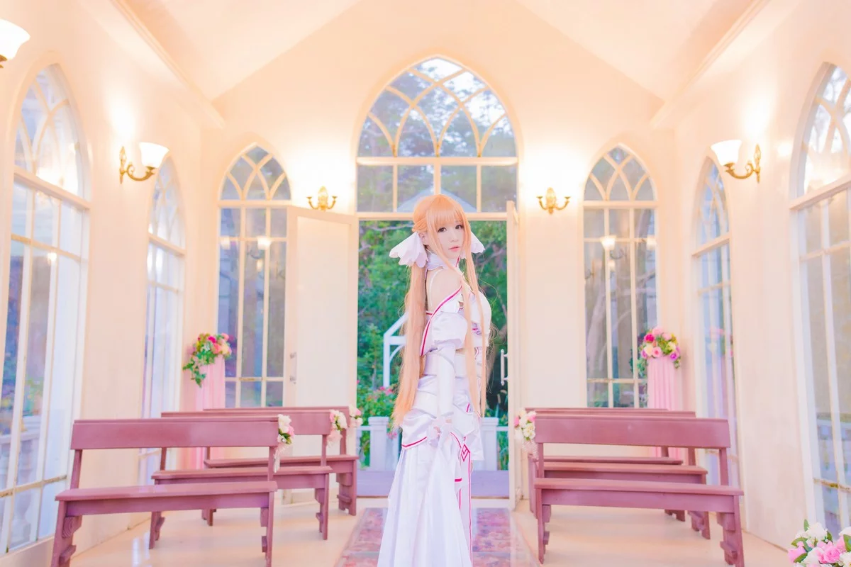 台湾萌系Coser美女白神泱亚丝娜主题多套Cos服饰秀完美身材靓丽迷人写真130P