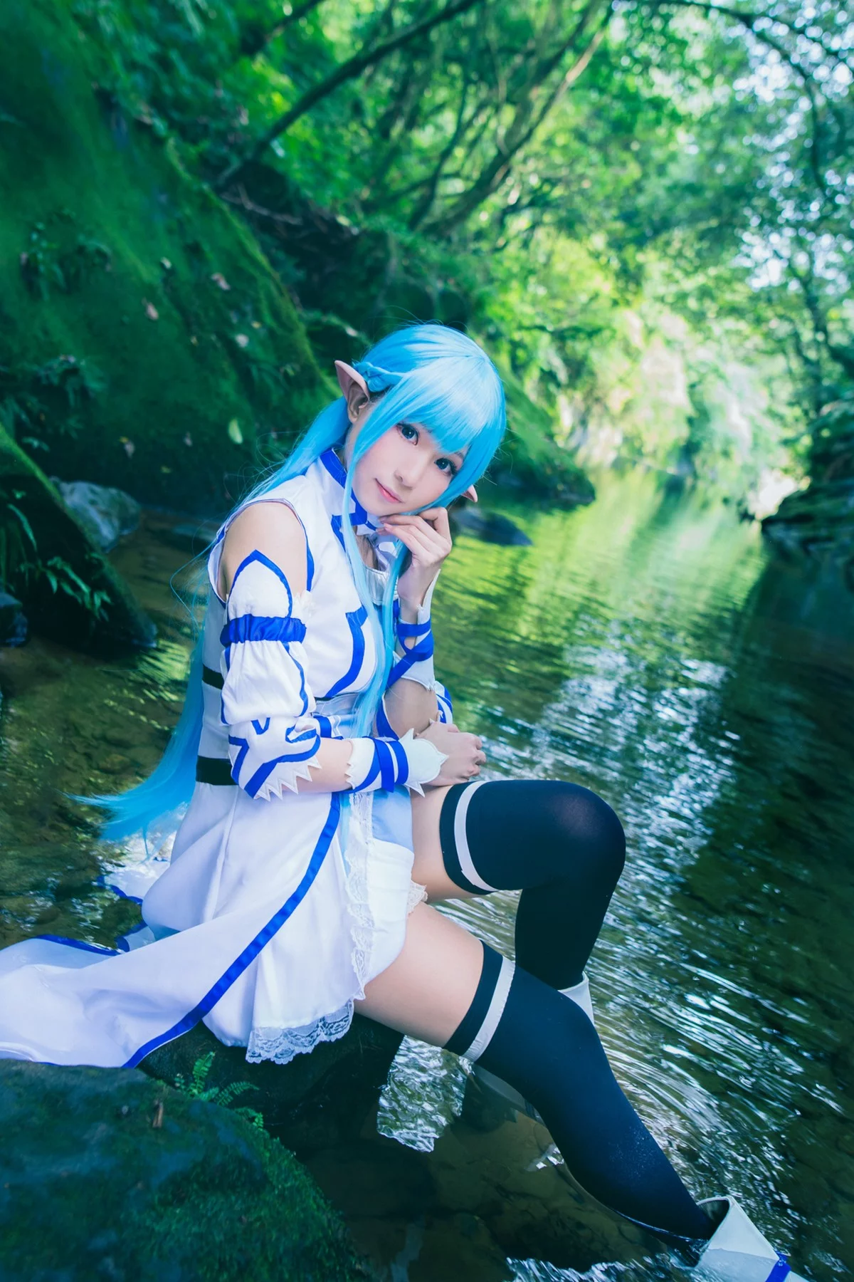 台湾萌系Coser美女白神泱亚丝娜主题多套Cos服饰秀完美身材靓丽迷人写真130P
