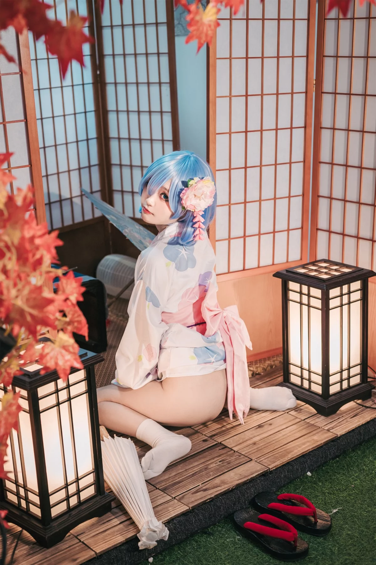 Coser美女神沢永莉蕾姆和风主题私房性感日系和服半脱秀完美身材诱惑写真47P