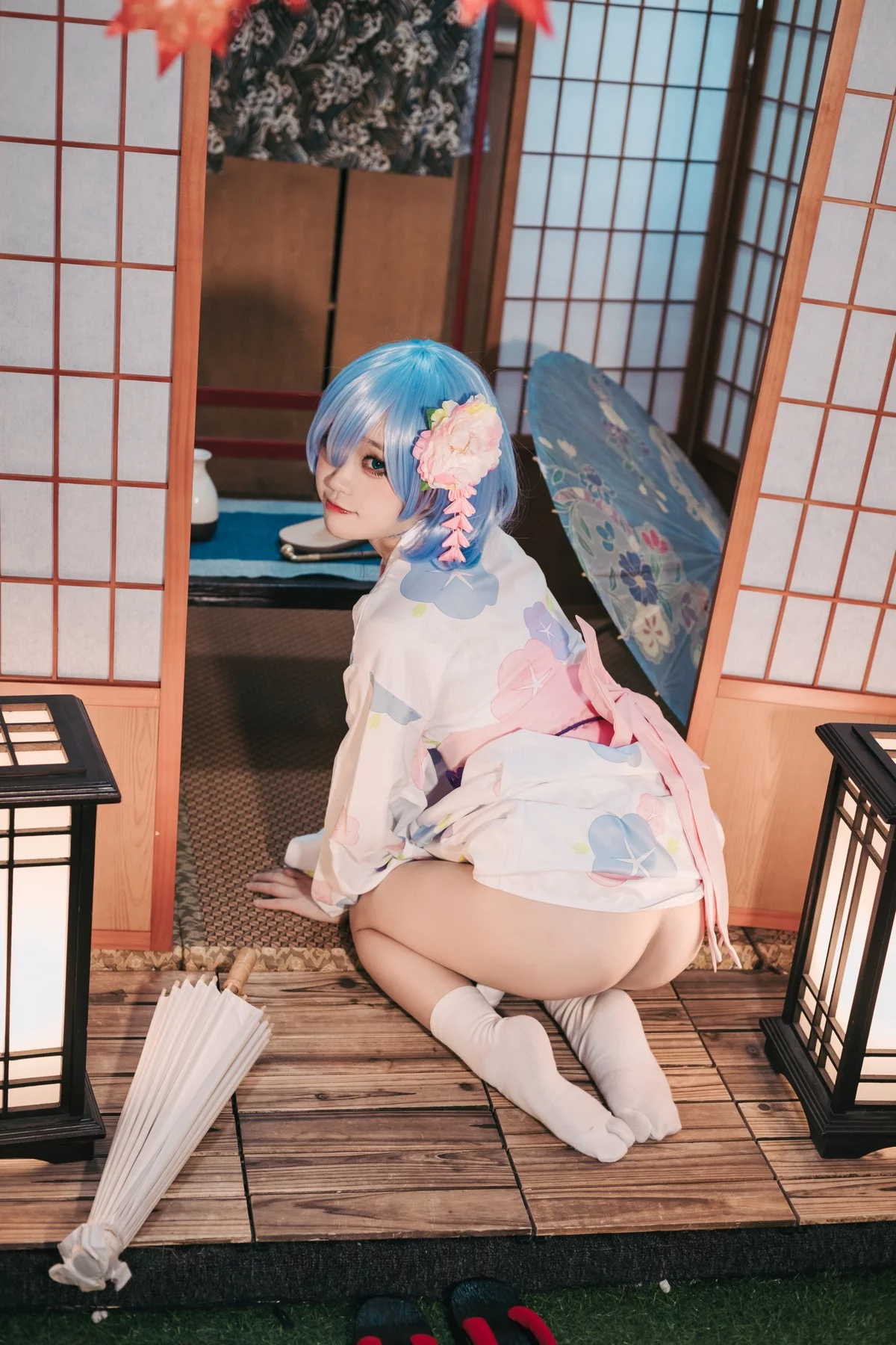 Coser美女神沢永莉蕾姆和风主题私房性感日系和服半脱秀完美身材诱惑写真47P