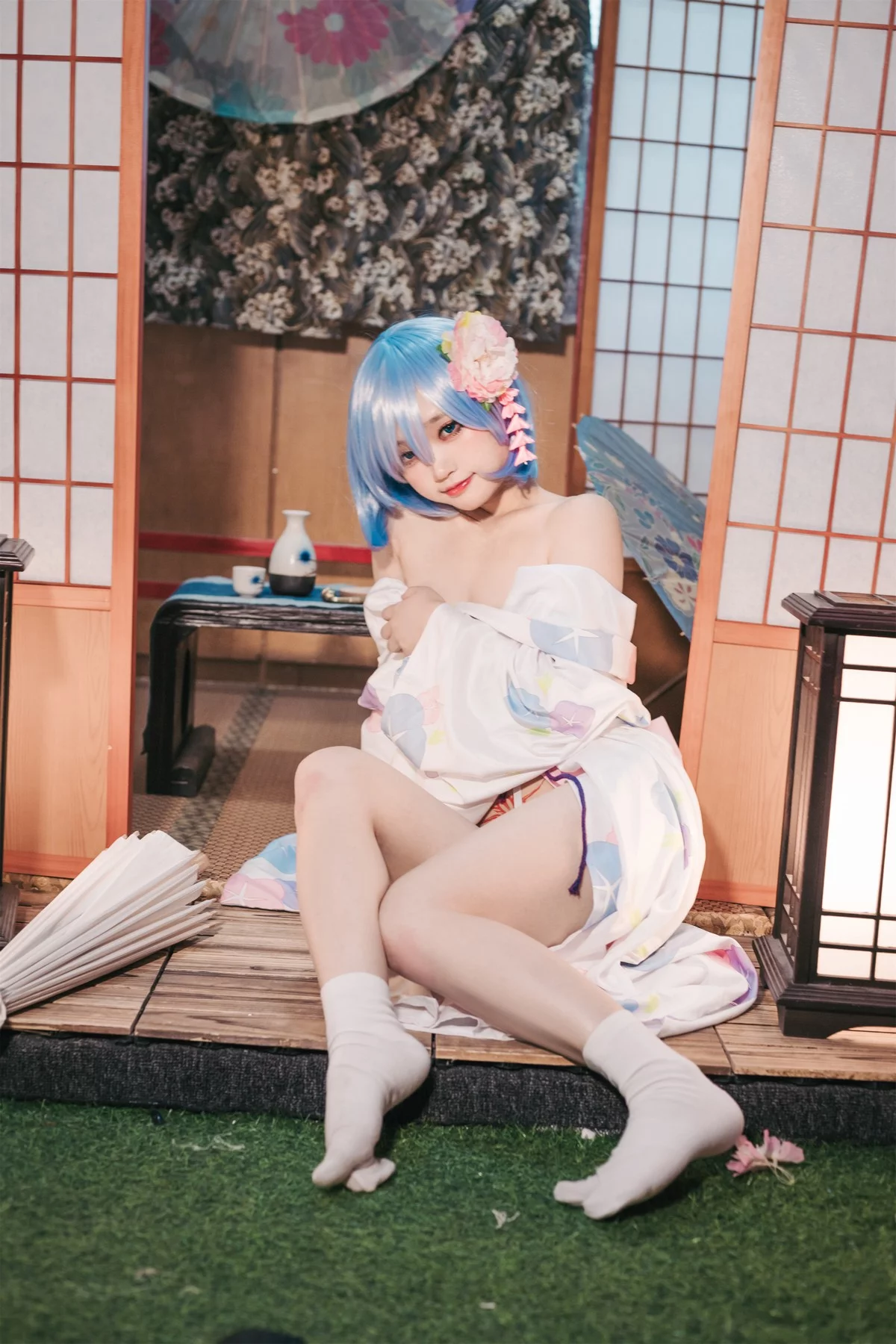 Coser美女神沢永莉蕾姆和风主题私房性感日系和服半脱秀完美身材诱惑写真47P