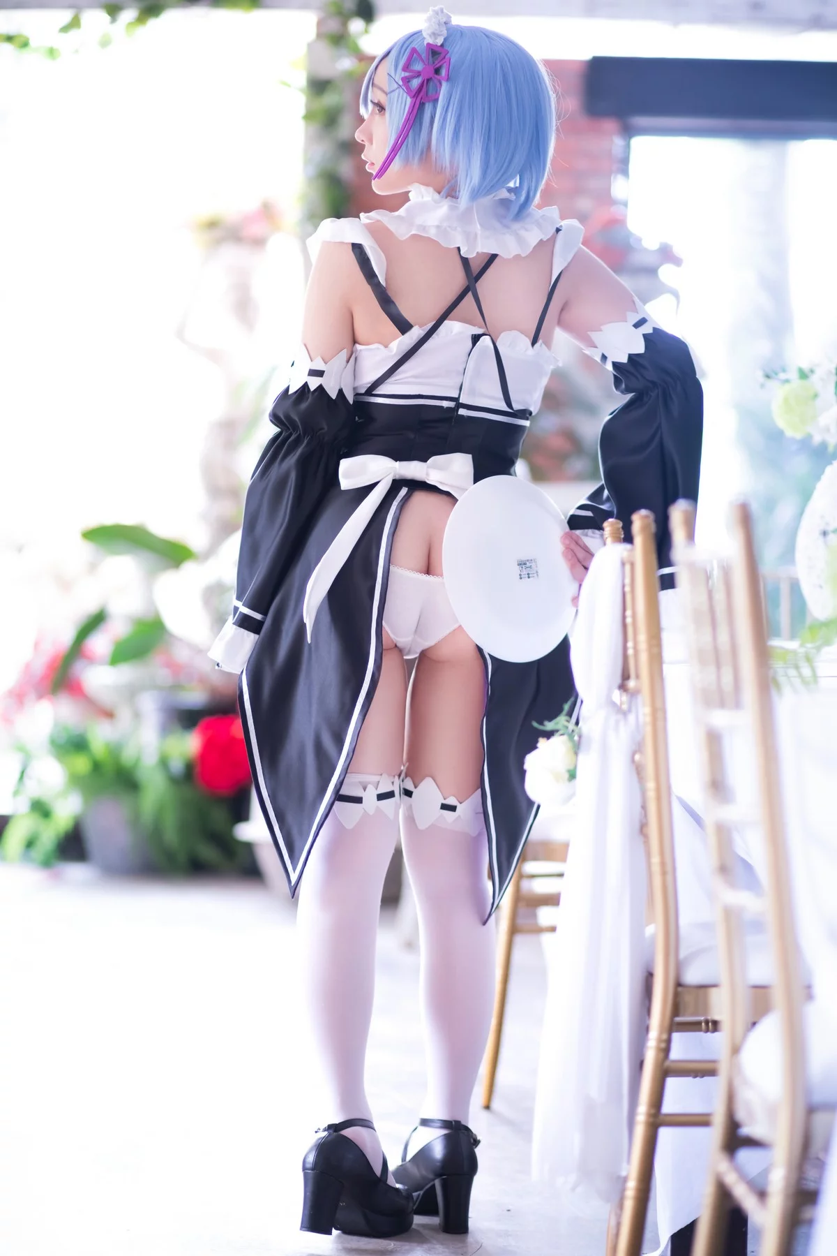 Coser美女叫我千寻大人蕾姆Rem主题私房性感Cos服饰系列秀完美身材诱惑写真70P