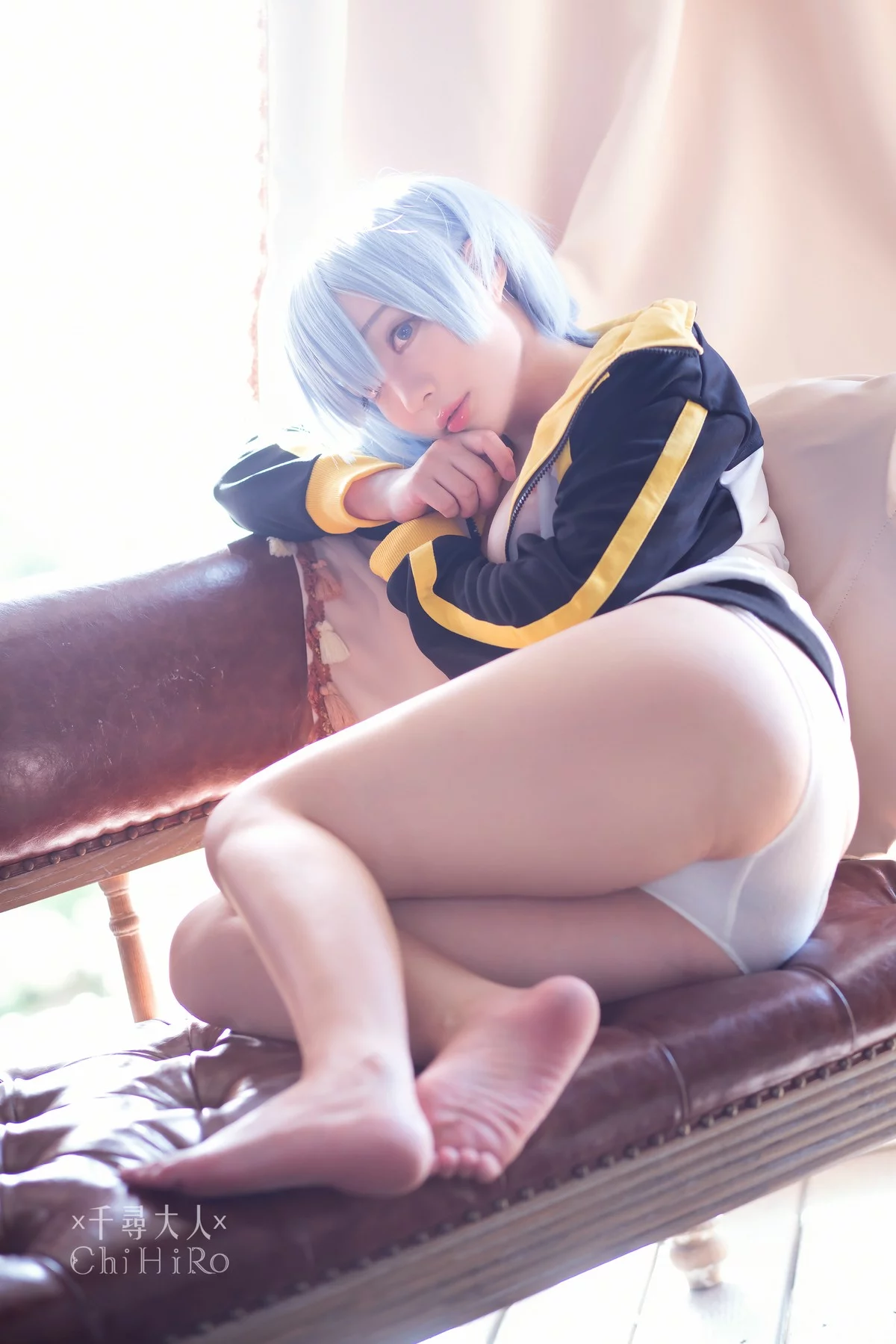 Coser美女叫我千寻大人蕾姆Rem主题私房性感Cos服饰系列秀完美身材诱惑写真70P