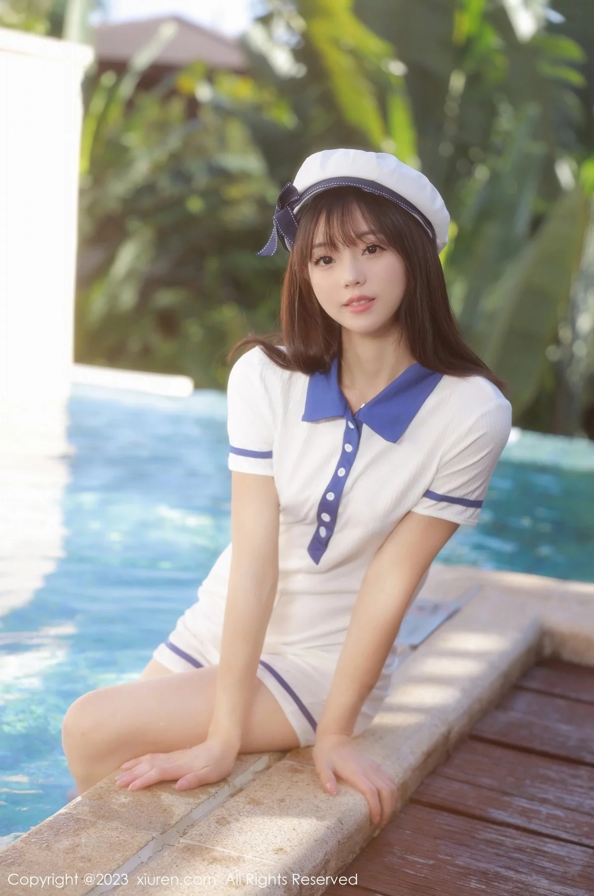 XiuRen第6686期_模特佘贝拉bella泳池性感白色海军服半脱秀完美身材诱惑写真67P
