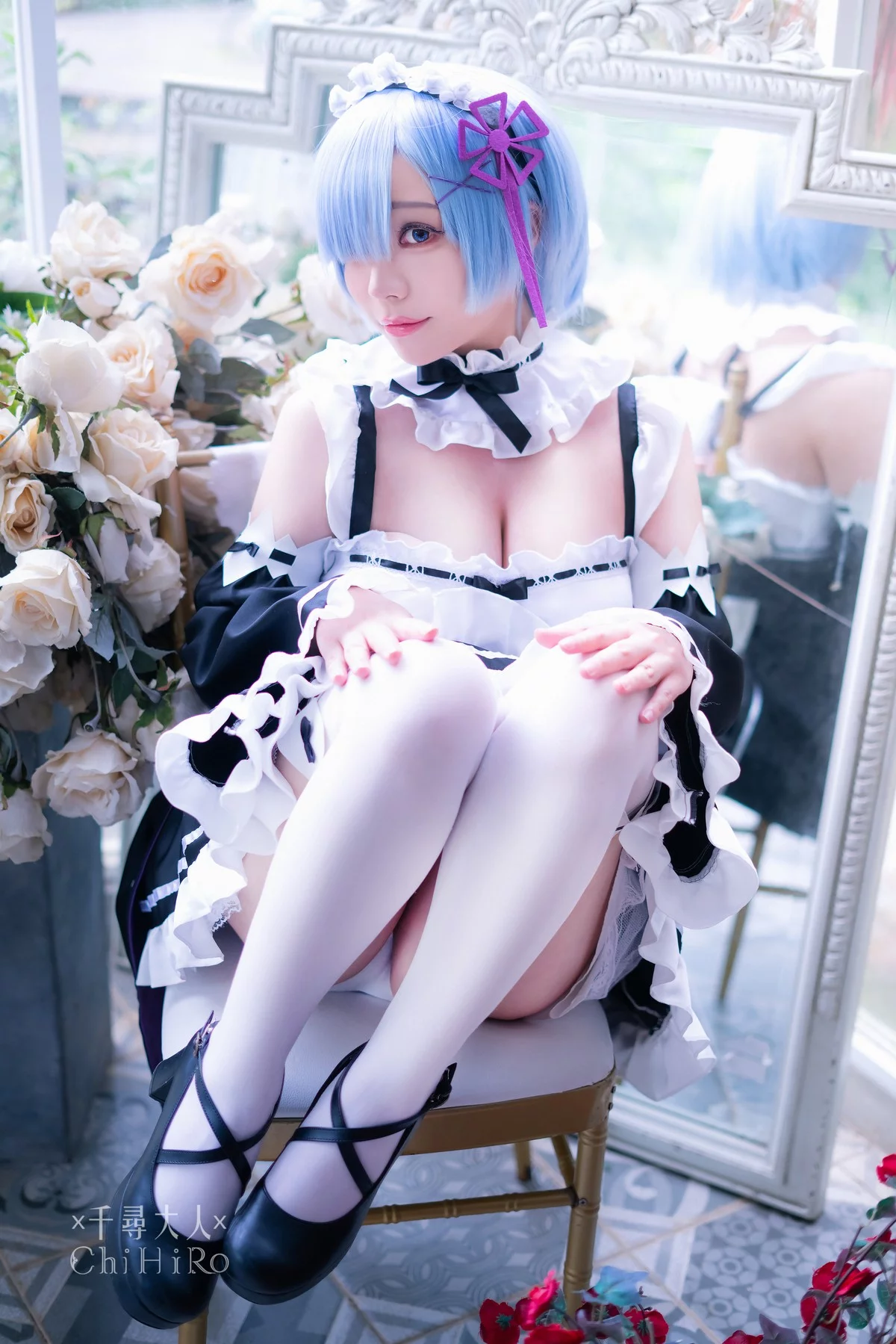 Coser美女叫我千寻大人蕾姆Rem主题私房性感Cos服饰系列秀完美身材诱惑写真70P