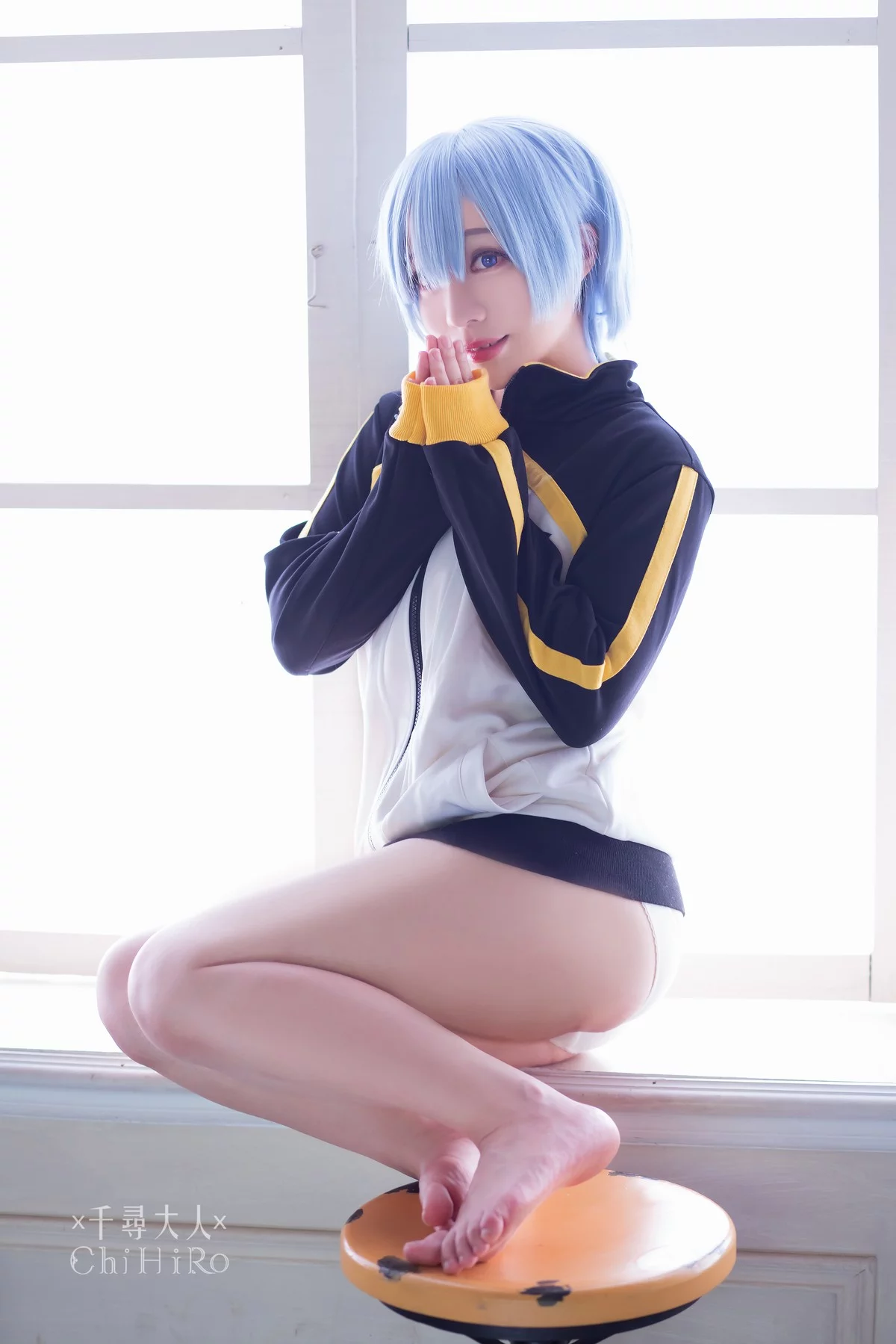 Coser美女叫我千寻大人蕾姆Rem主题私房性感Cos服饰系列秀完美身材诱惑写真70P