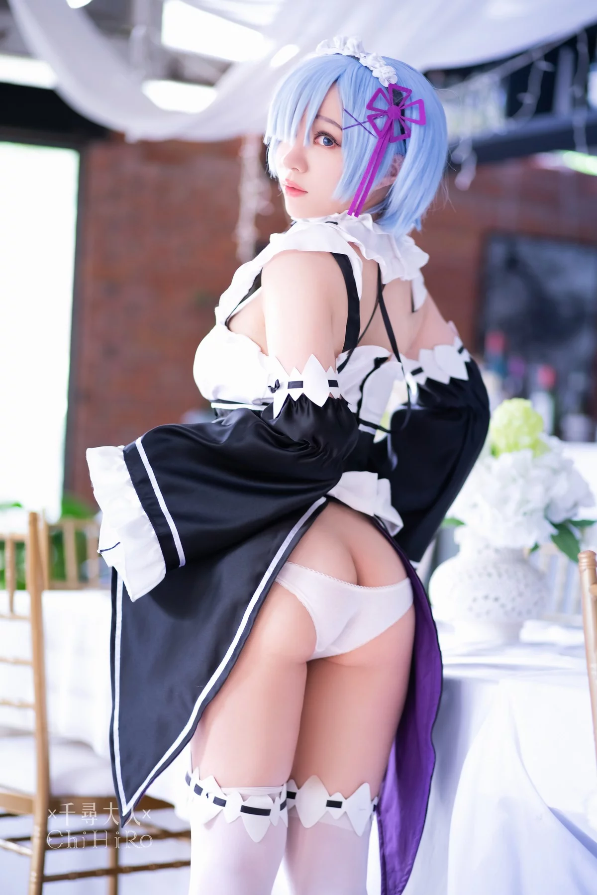 Coser美女叫我千寻大人蕾姆Rem主题私房性感Cos服饰系列秀完美身材诱惑写真70P