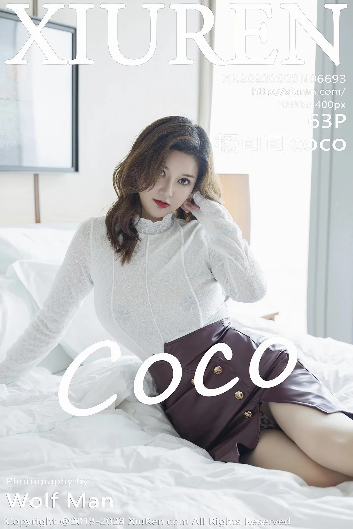 XiuRen第6693期_模特杨可可coco白色上衣配暗红短裙露原色丝袜秀美腿诱惑写真63P